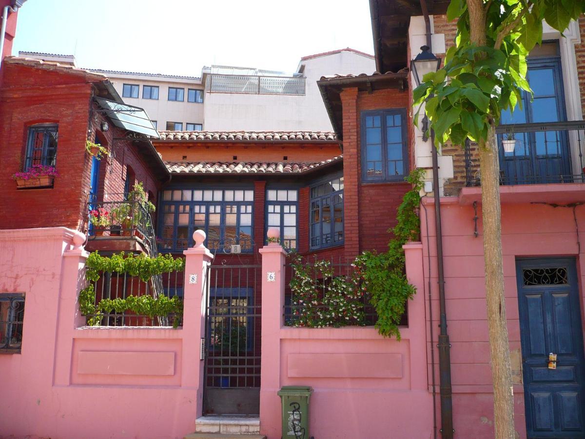El 8 De Serranos - 1º - Casa Con Garaje León Dış mekan fotoğraf